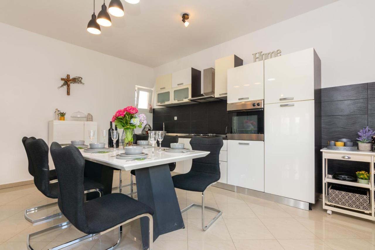 Holiday Home Bibano Bibinje Dış mekan fotoğraf