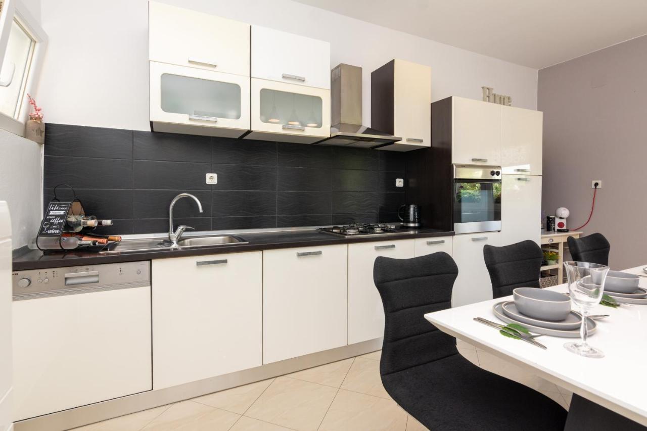 Holiday Home Bibano Bibinje Dış mekan fotoğraf
